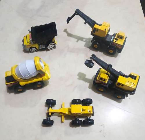 Lot diecast construction - 5,