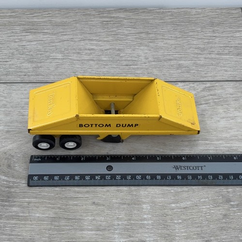 Vintage tiny tonka - vintage, bottom